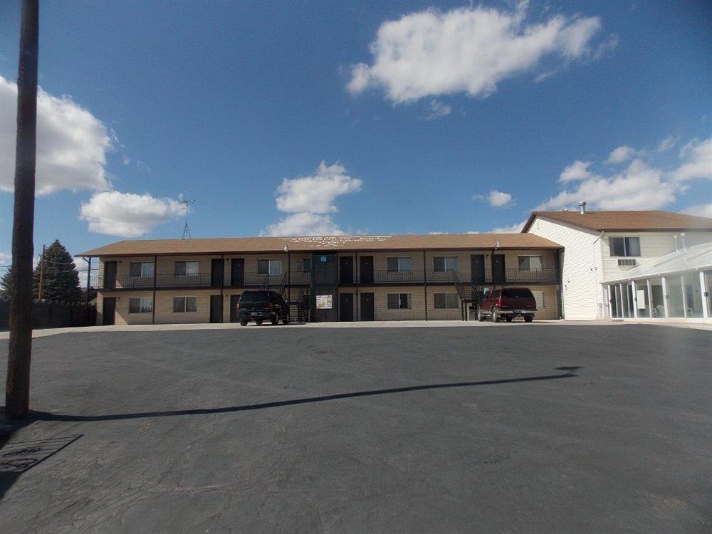 Aquarius Inn Bicknell ภายนอก รูปภาพ